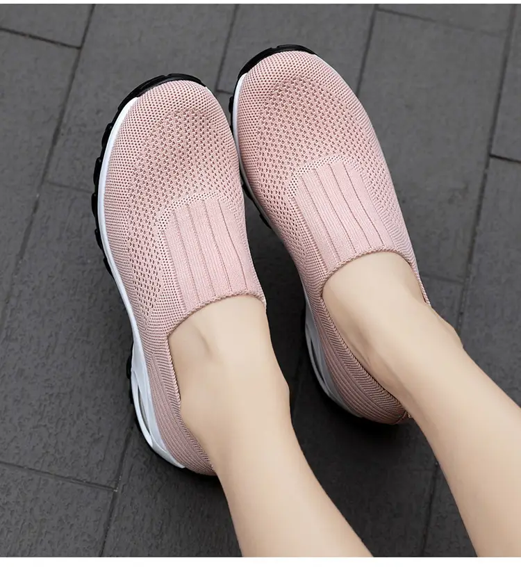 Women's Shoes Summer Soft Sole Breathable Walking Mom Shoes Middle-Aged Mesh Casual Sports Shoes Lazy Slip-On Shoes for Women — feature 27