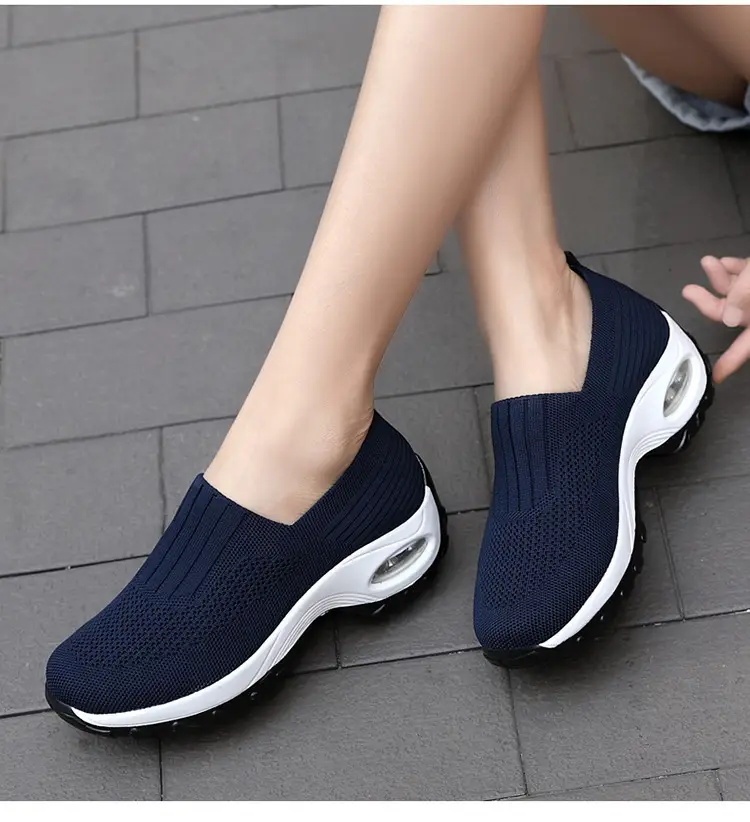 Women's Shoes Summer Soft Sole Breathable Walking Mom Shoes Middle-Aged Mesh Casual Sports Shoes Lazy Slip-On Shoes for Women — feature 34