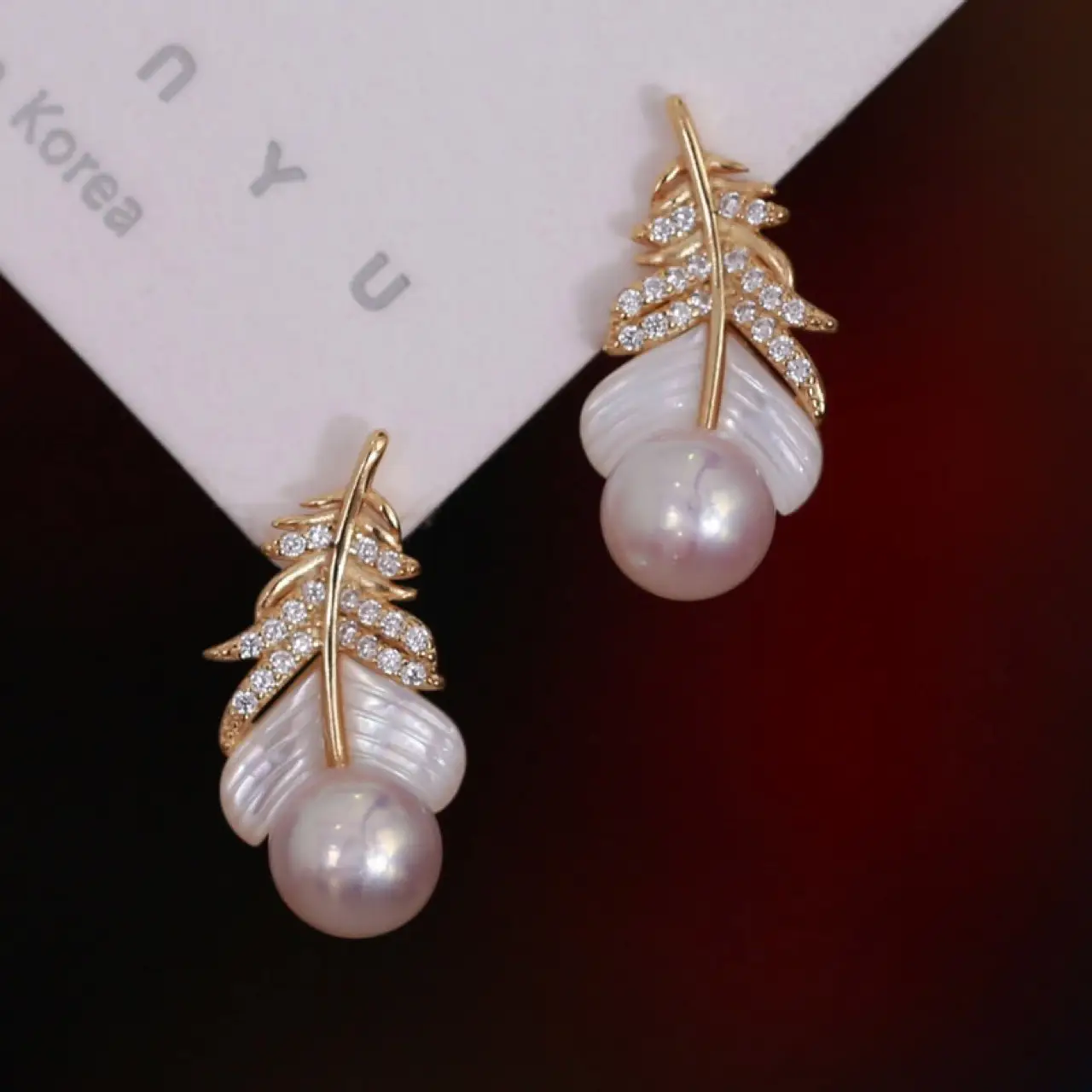 Elegant Pearl Feather Earrings for Women - Image 3
