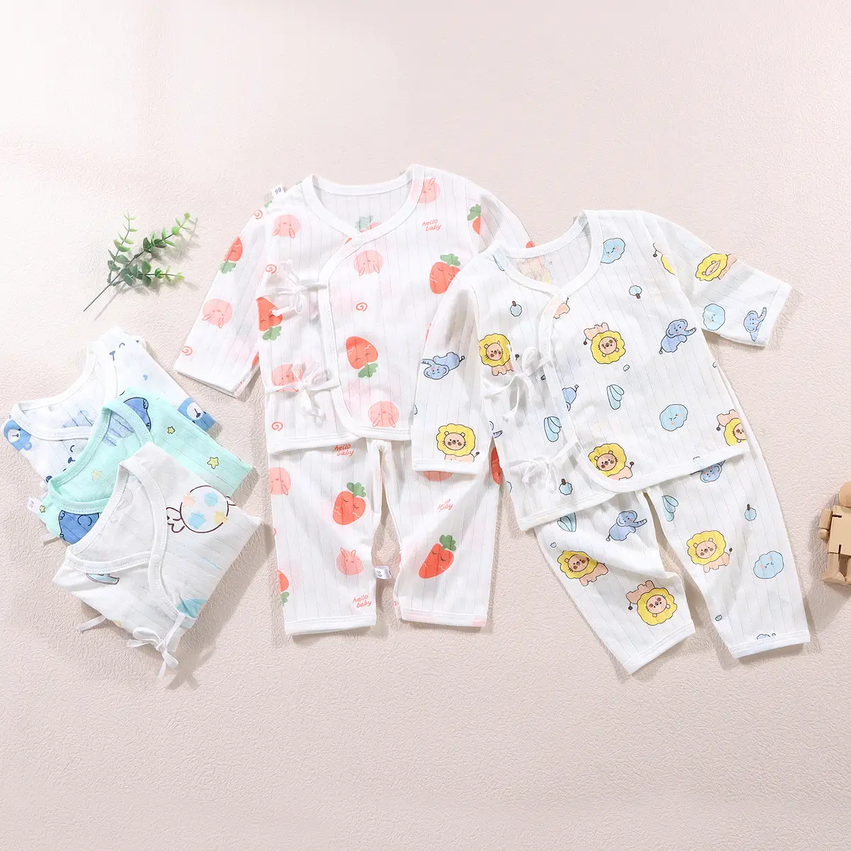 Baby Strawberry Print Cotton Pajamas Set — feature 8