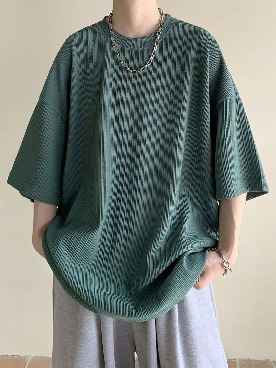 Dark Green Ice Silk T-Shirt Men's Summer Loose Fit - Image 6