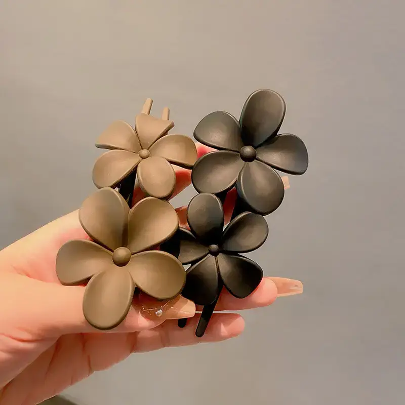 Korean Style Flower Hairpin for Women - Image 8