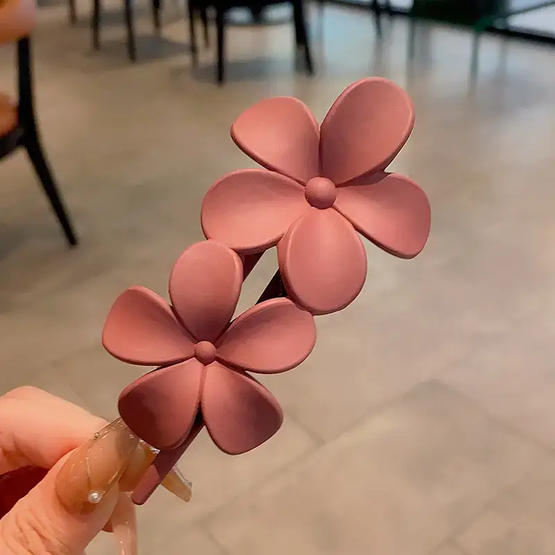 Korean Style Flower Hairpin for Women - Image 3