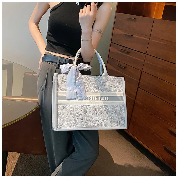 Women Embroidered Pink Tote Bag with Bow — feature 1