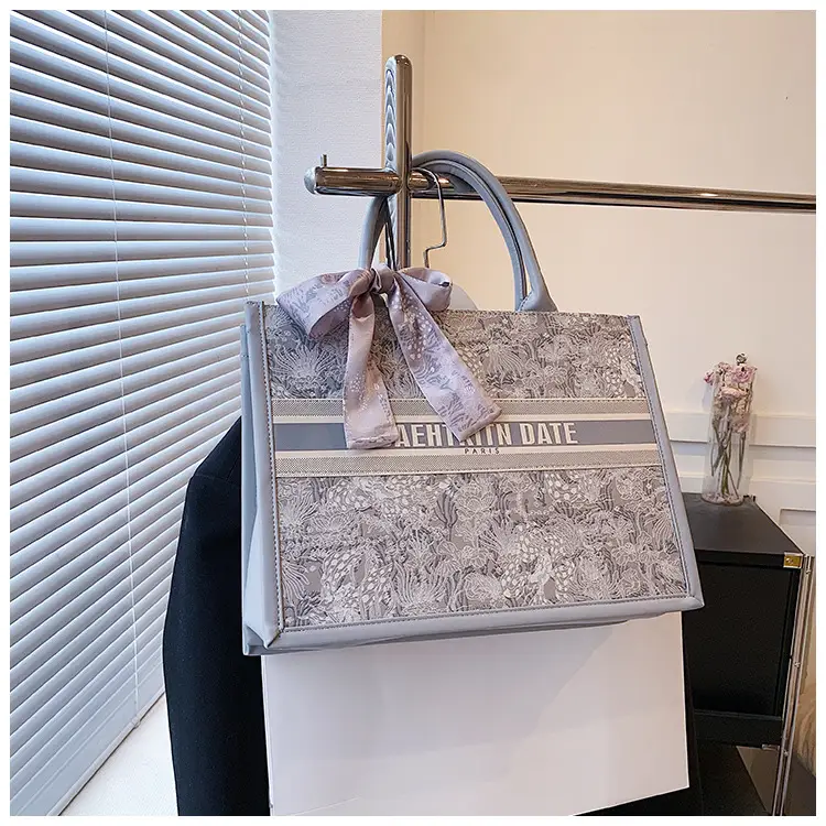 Women Embroidered Pink Tote Bag with Bow — feature 11