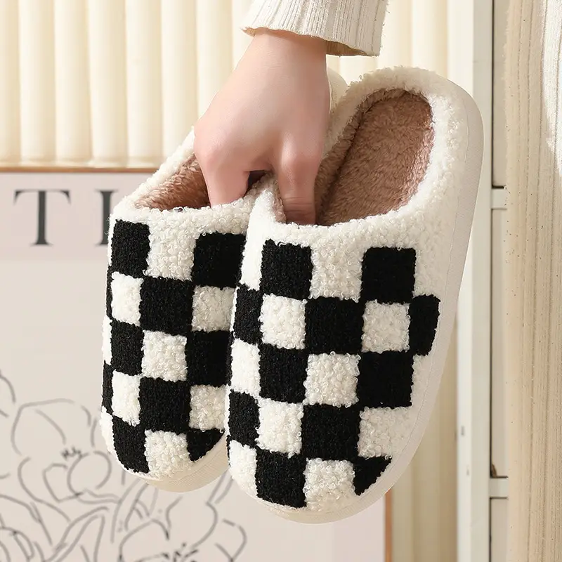 New Autumn and Winter Checkerboard Cotton Slippers for Men and Women, Indoor Home Plush Warm Cotton Slippers Wholesale - Image 6