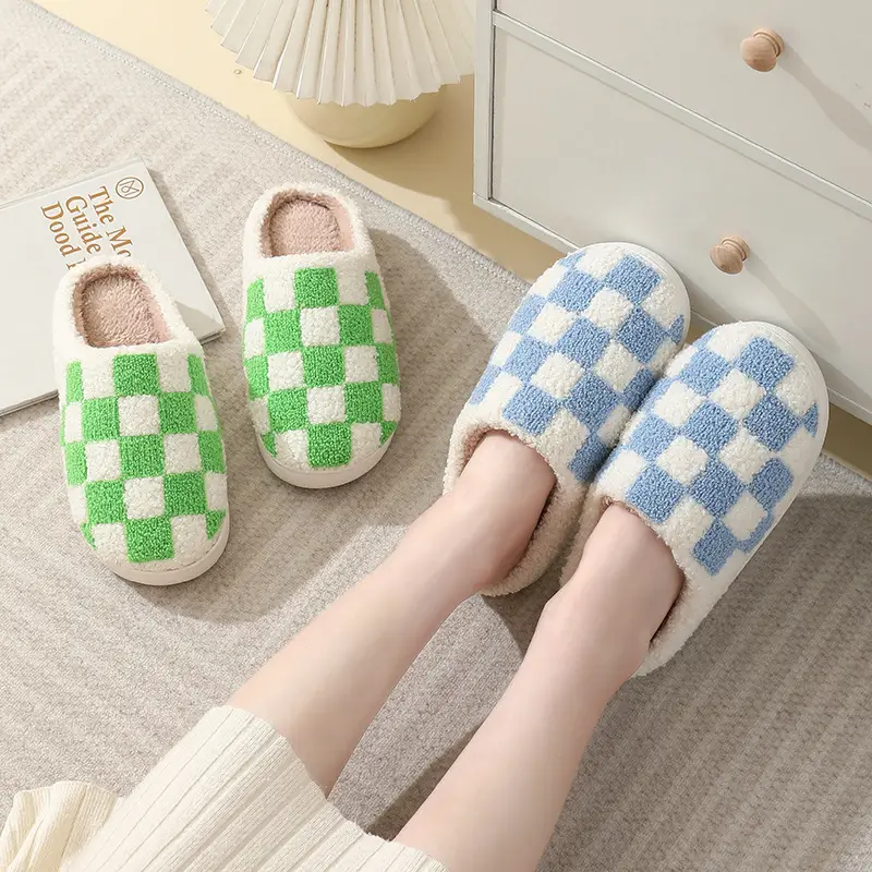 New Autumn and Winter Checkerboard Cotton Slippers for Men and Women, Indoor Home Plush Warm Cotton Slippers Wholesale - Image 8