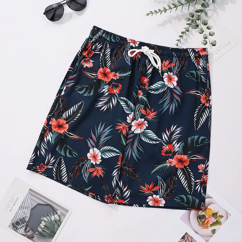 Men's Tropical Print Shorts with Pocket Design - Image 3