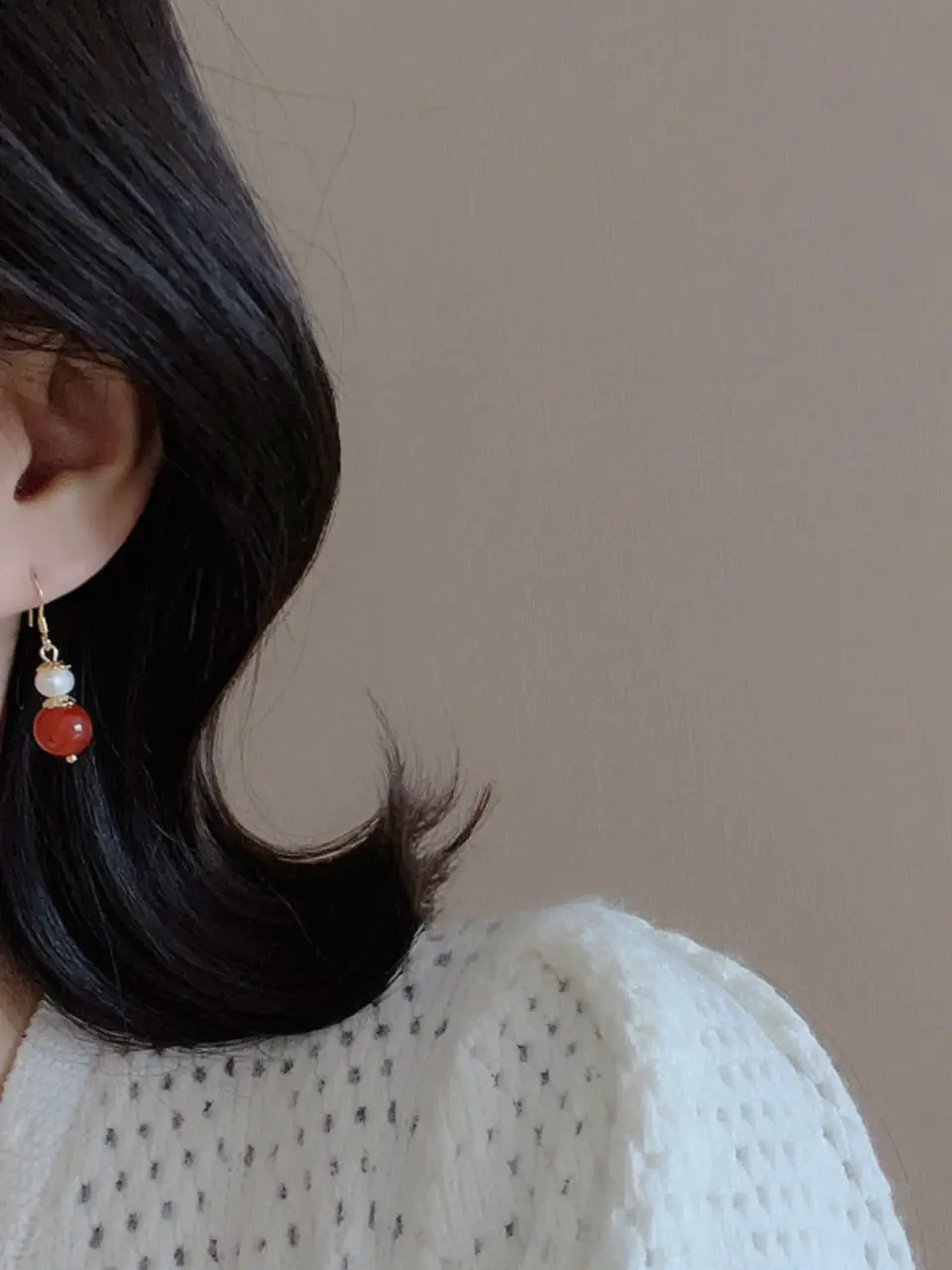Red Agate Pearl Dangle Earrings for Women — feature 4