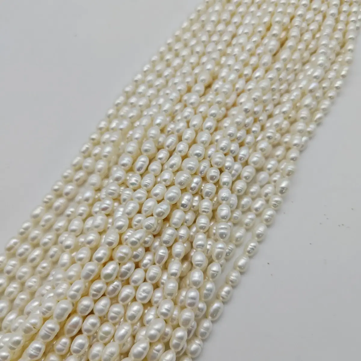 Freshwater Cultured Pearl Necklace Beaded Rice Shaped Small Rice Beads Zhuji Semi-finished Products Wholesale Handmade DIY Jewelry - Image 2
