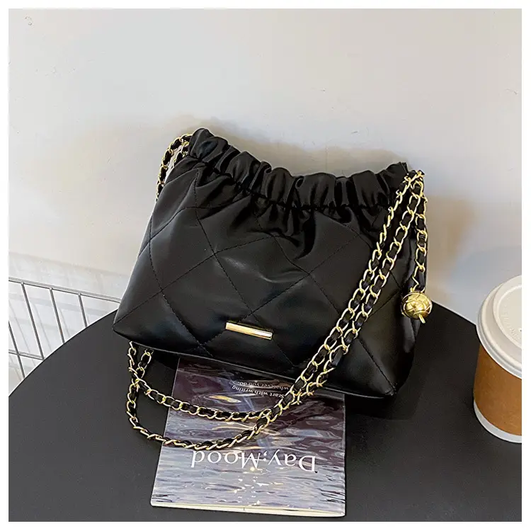 Black Pleated Chain Shoulder Bag for Women — feature 23
