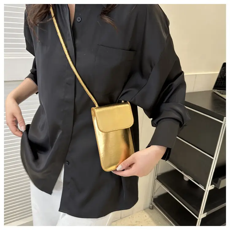 Black Vertical Mobile Phone Shoulder Bag for Women — feature 19