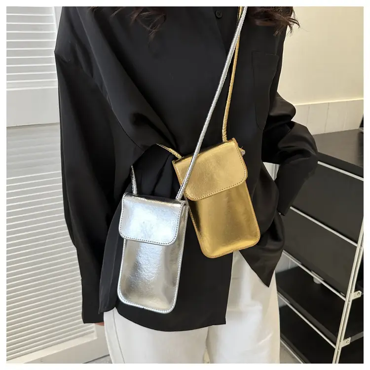 Black Vertical Mobile Phone Shoulder Bag for Women — feature 21