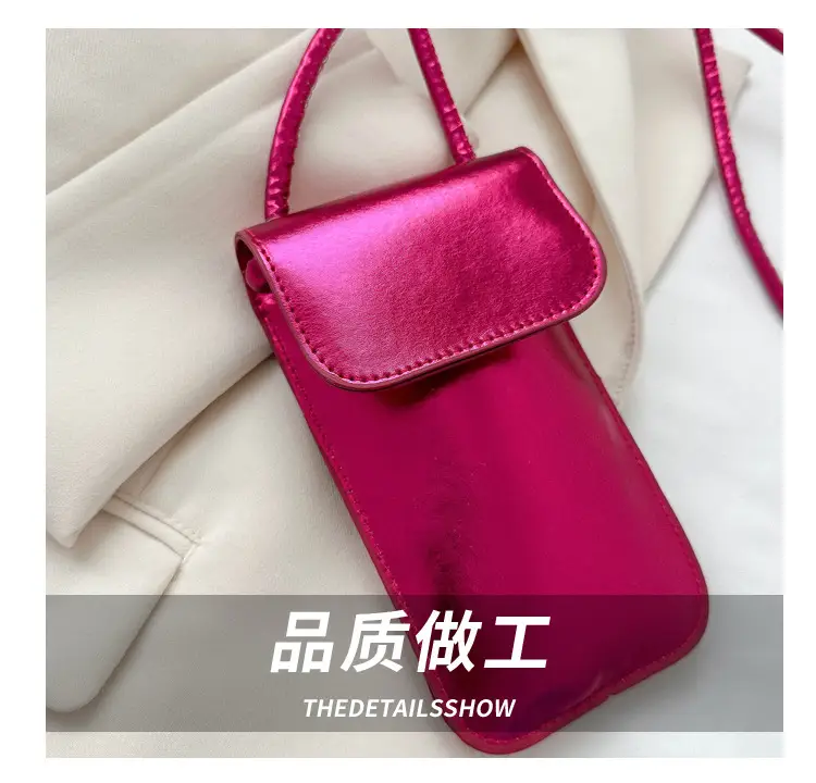 Black Vertical Mobile Phone Shoulder Bag for Women — feature 5