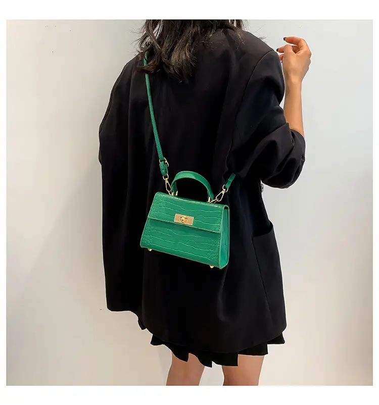 Green Croc Leather Shoulder Bag for Women 2023 — feature 11