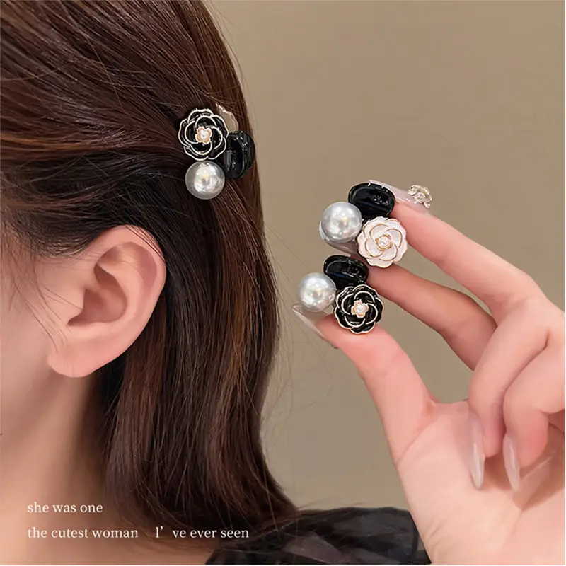 Pearl Flower Hairpin with Black Clip - Image 5