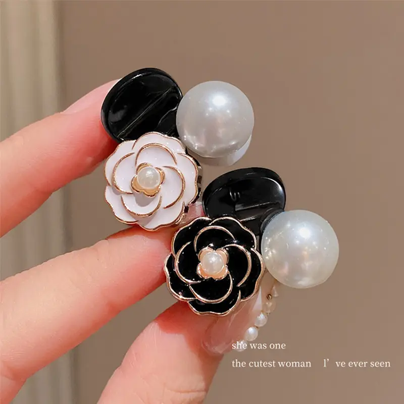 Pearl Flower Hairpin with Black Clip - Image 7