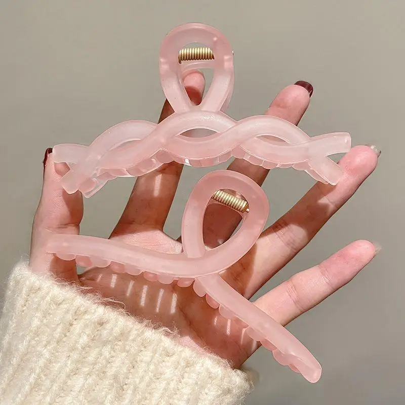 Pink Shark Hair Clip for Large Volume Women - Image 8
