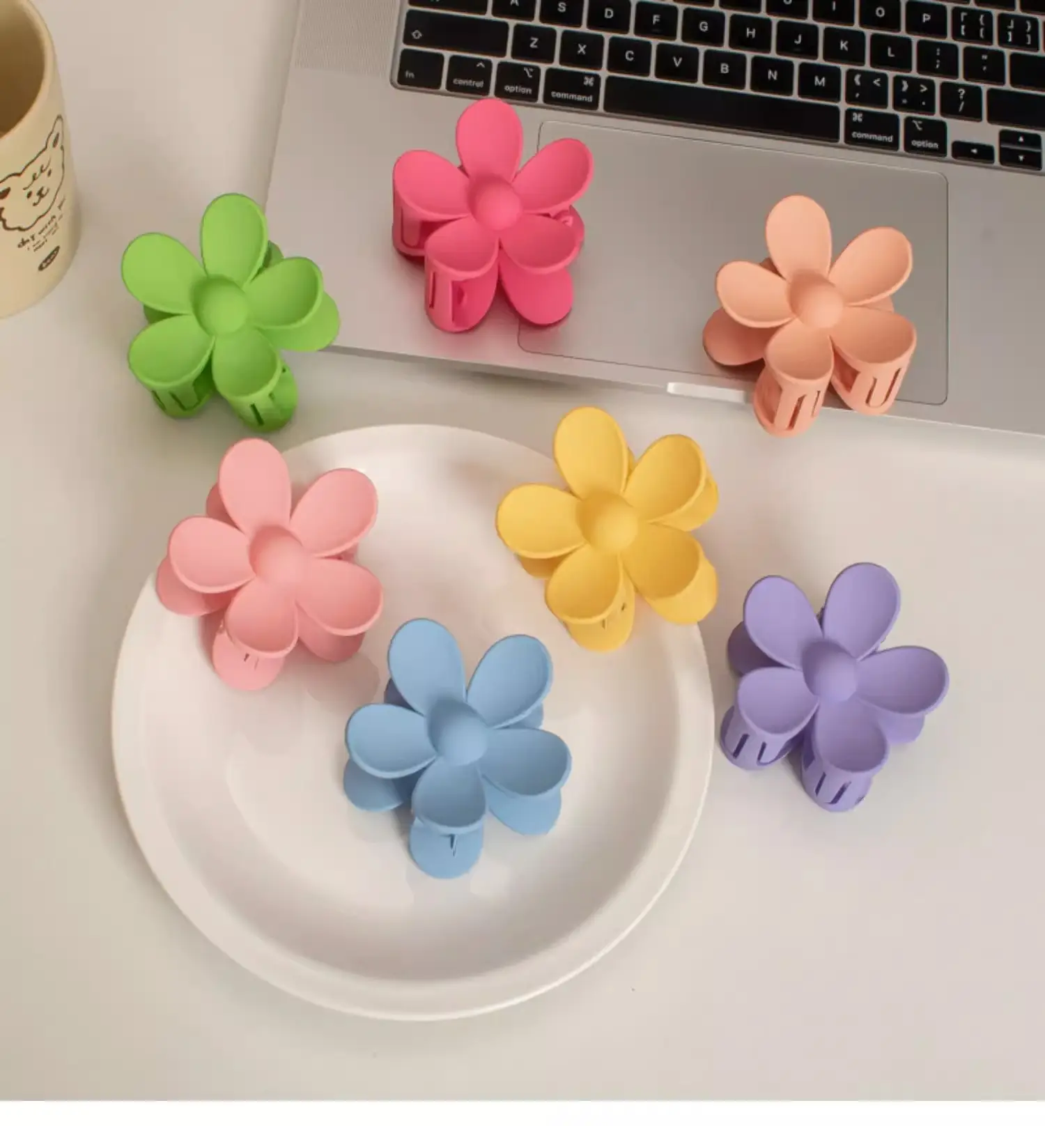 Orange Flower Hairpin Women's Ponytail Grab Clip — feature 8
