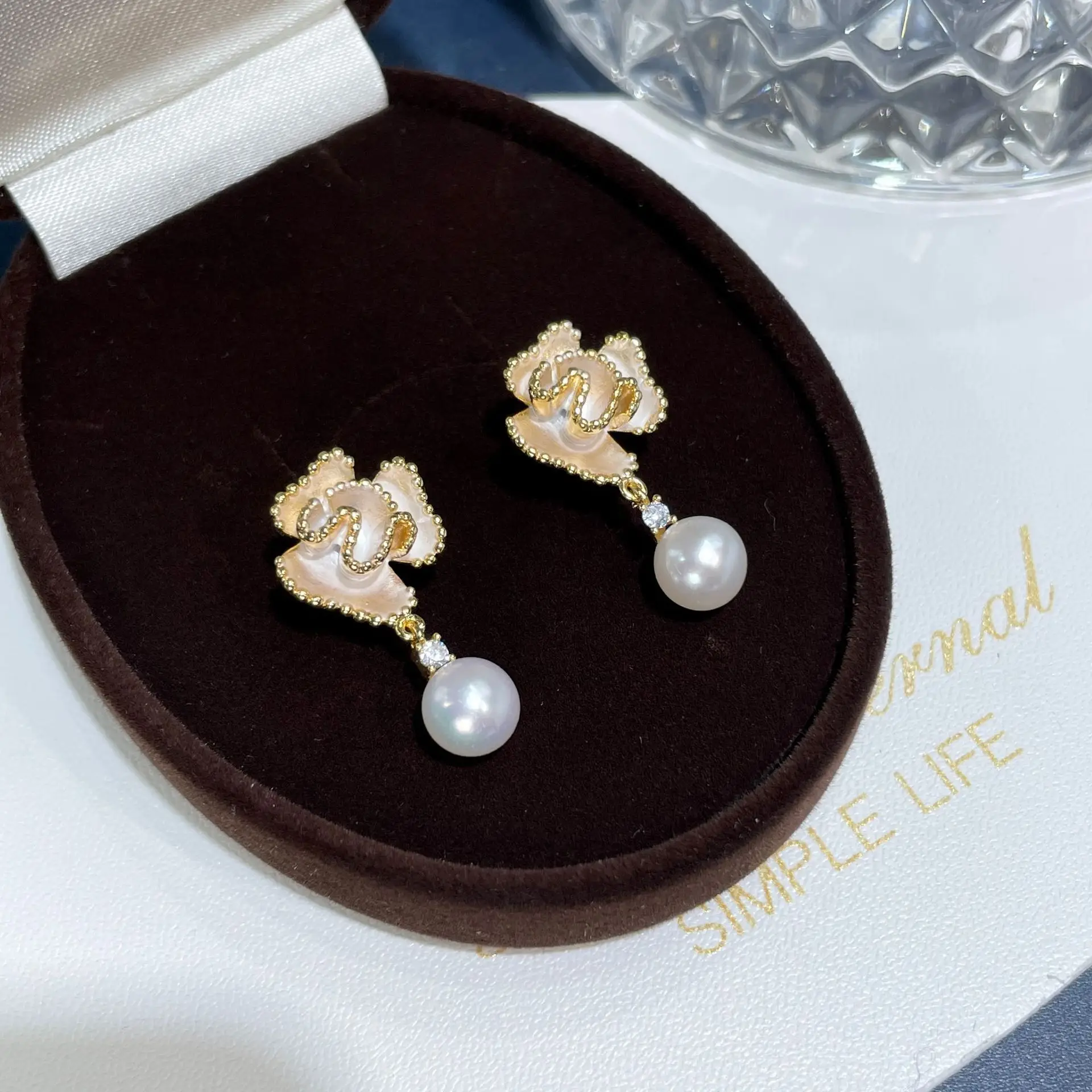 925 Sterling Pearl Earrings Women's New Flower Design — feature 5