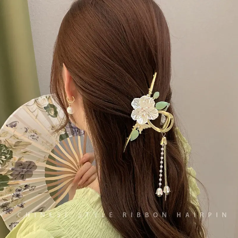 High-End Camellia Hairpin with Pearl Tassel for Women - Image 9