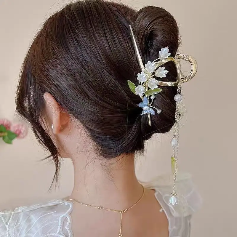 High-End Camellia Hairpin with Pearl Tassel for Women — feature 3