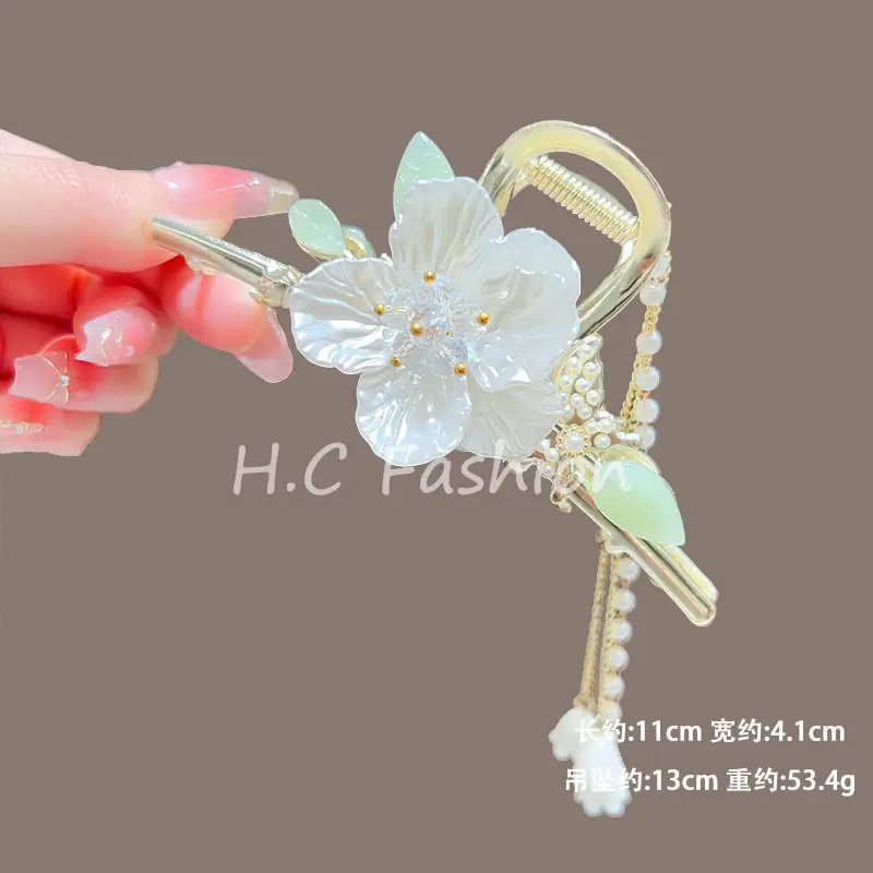 High-End Camellia Hairpin with Pearl Tassel for Women - Image 5