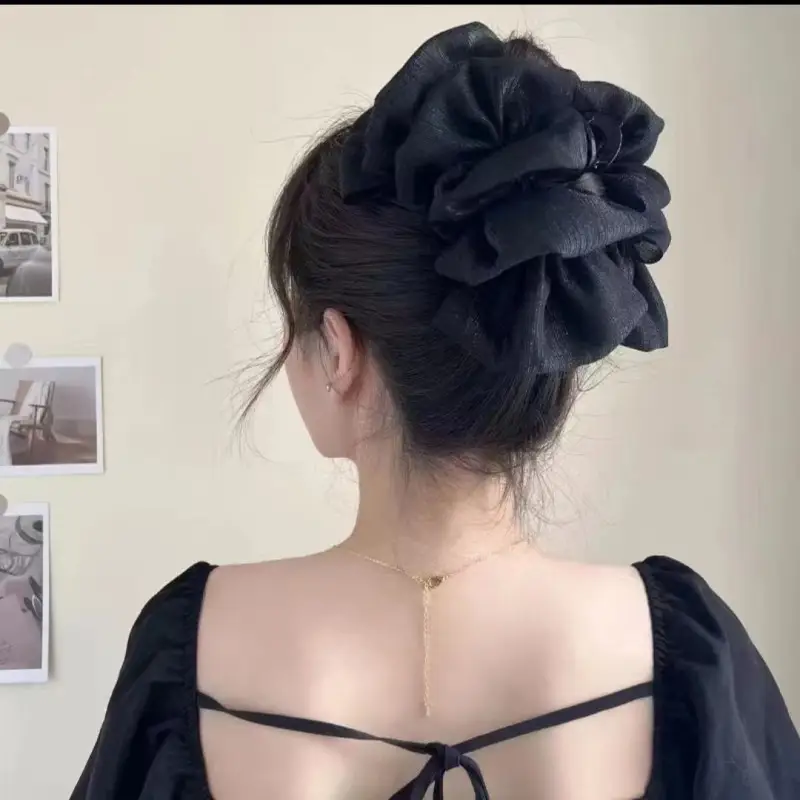 Black Beaded Cloud Hair Clip for Women — feature 26