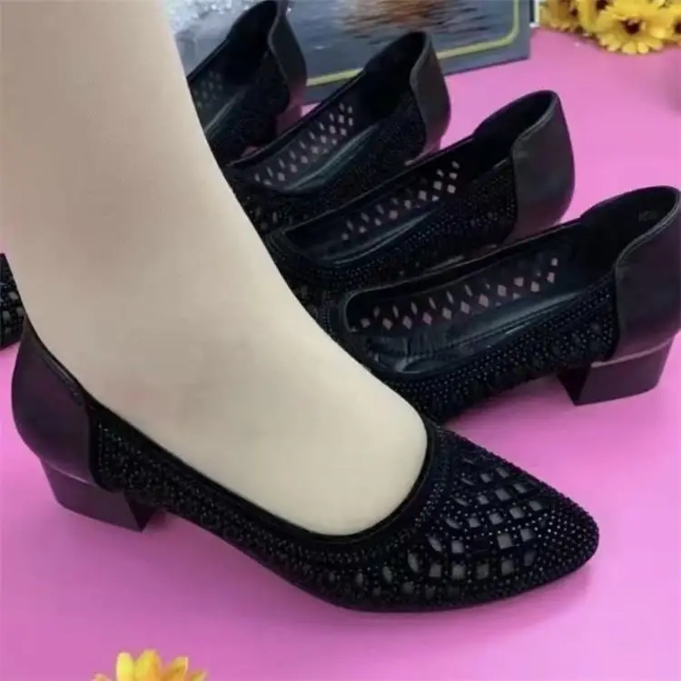 Women Low Heeled Black Mesh Sandals 2023 — feature 8