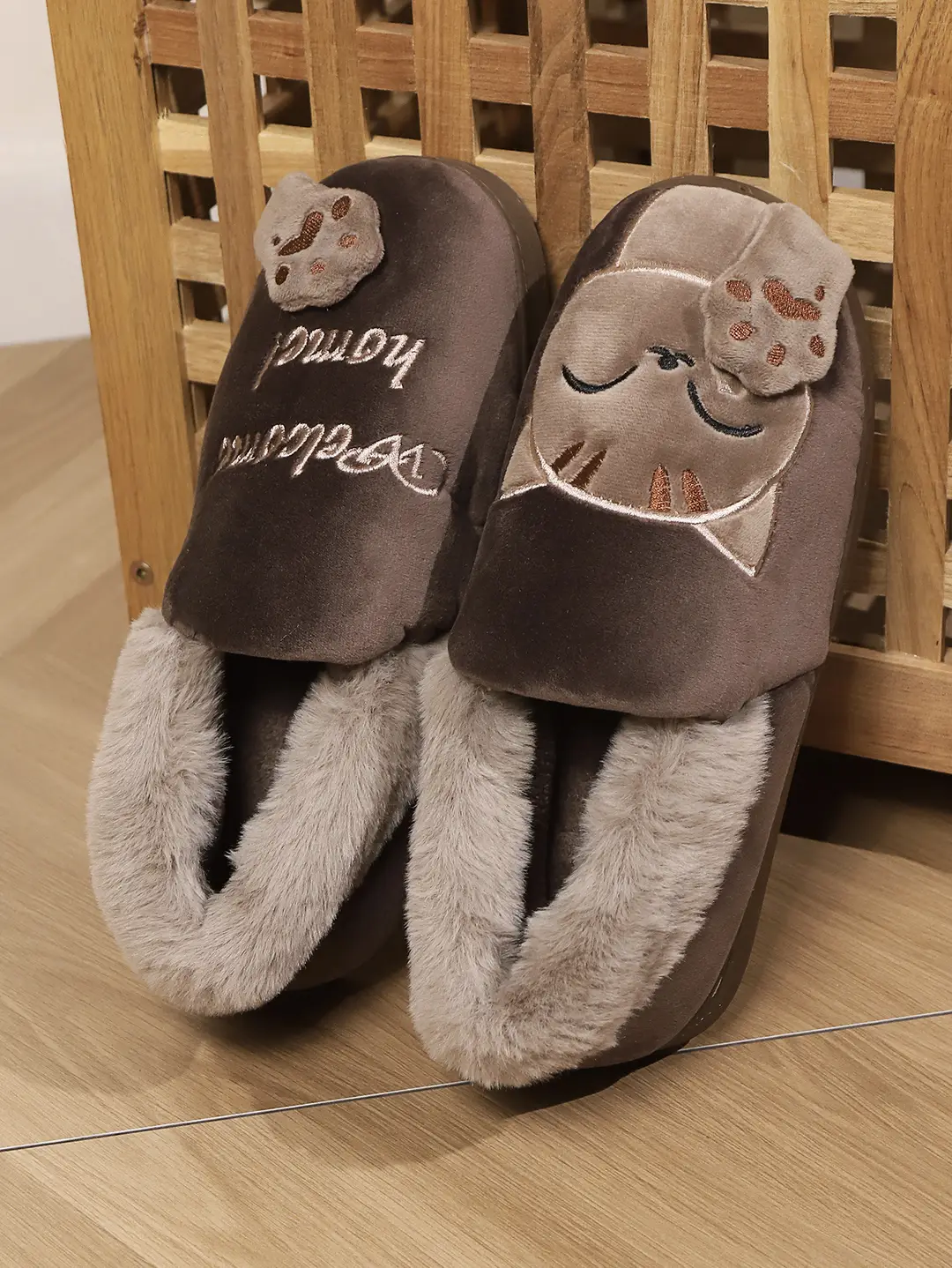 Cotton slippers women's autumn and winter new lucky cat Korean cute warm adult couple cotton slippers men's cross-border foreign trade