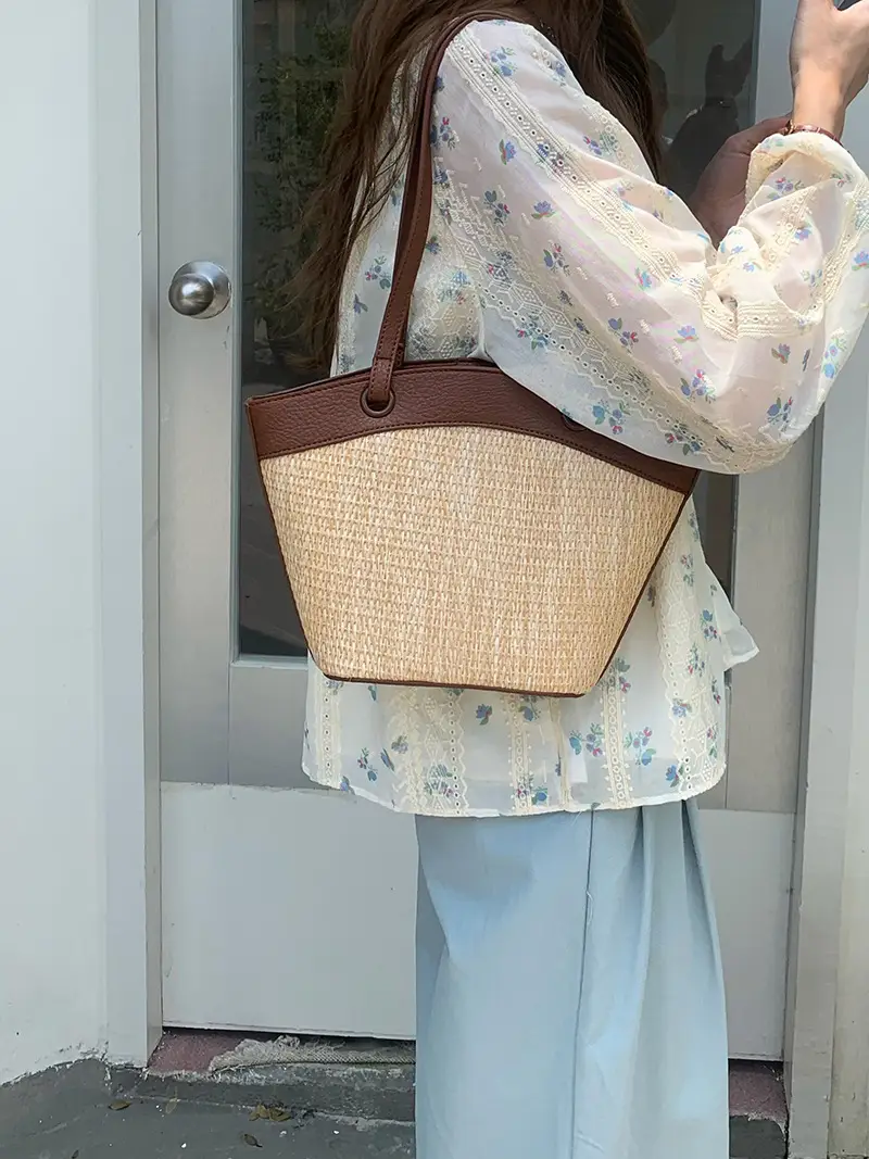 Women's Beige Straw Shoulder Bag with Black Strap - Image 4