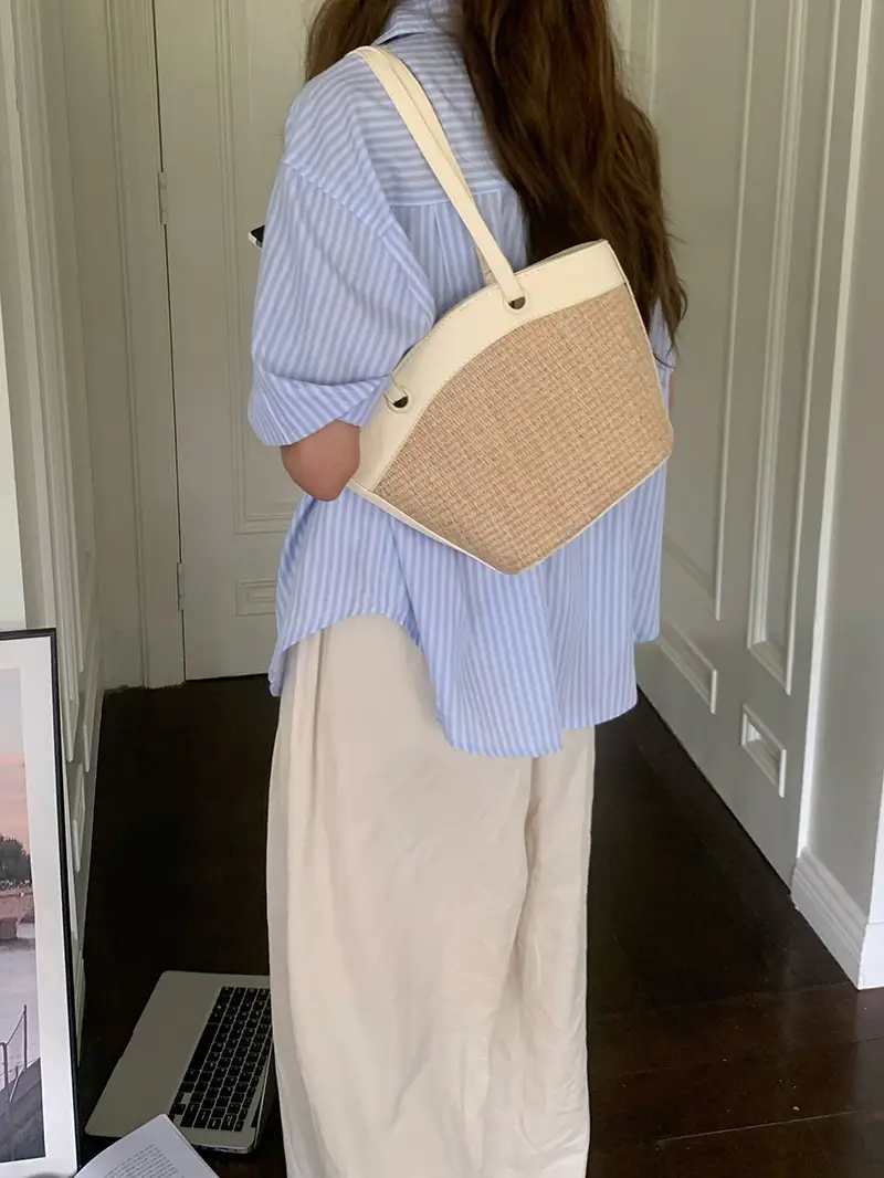 Women's Beige Straw Shoulder Bag with Black Strap - Image 6