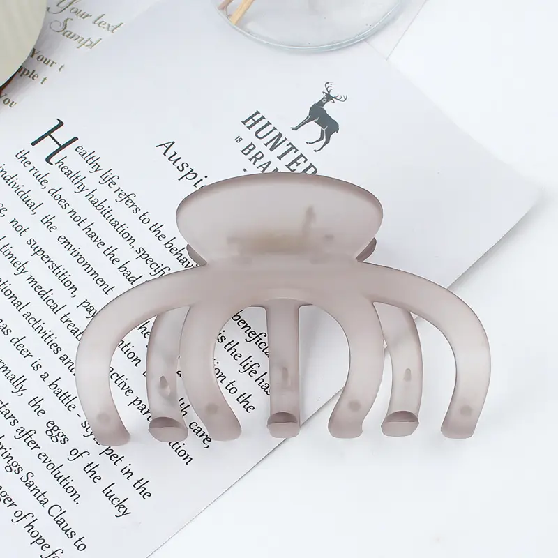 Women's Grasp Hair Clip with Pearl Accents - Image 16