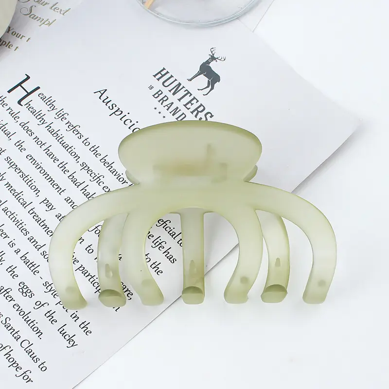 Women's Grasp Hair Clip with Pearl Accents - Image 18
