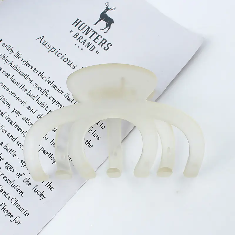Women's Grasp Hair Clip with Pearl Accents - Image 19