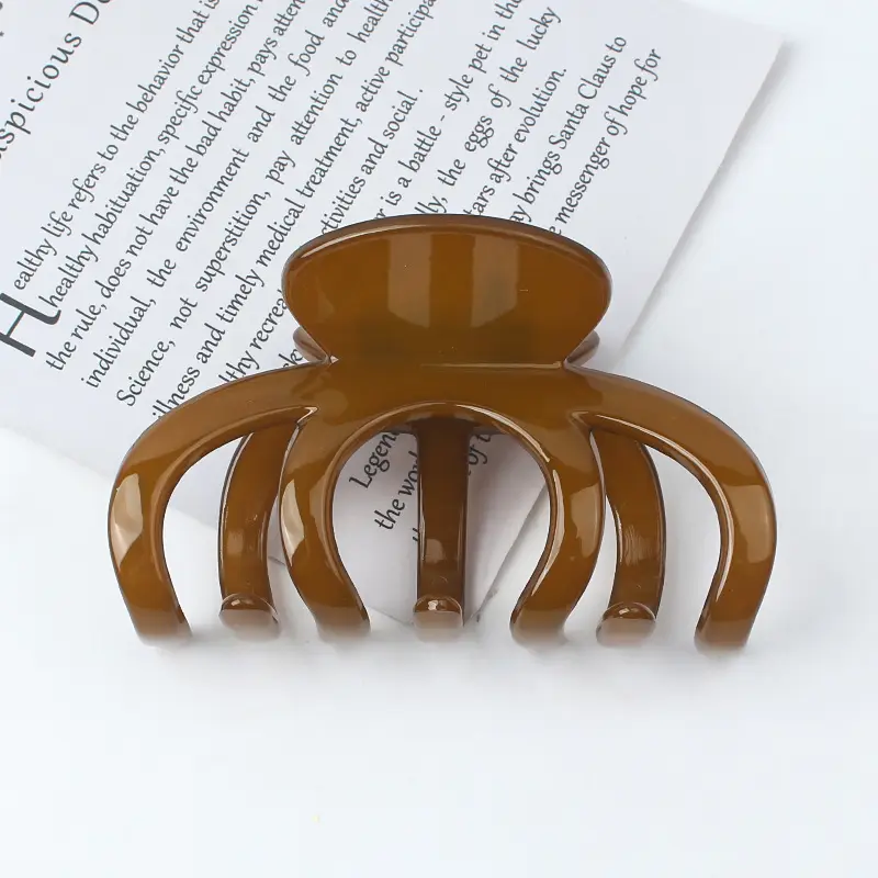 Women's Grasp Hair Clip with Pearl Accents - Image 4