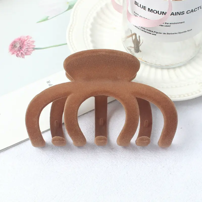 Women's Grasp Hair Clip with Pearl Accents - Image 38
