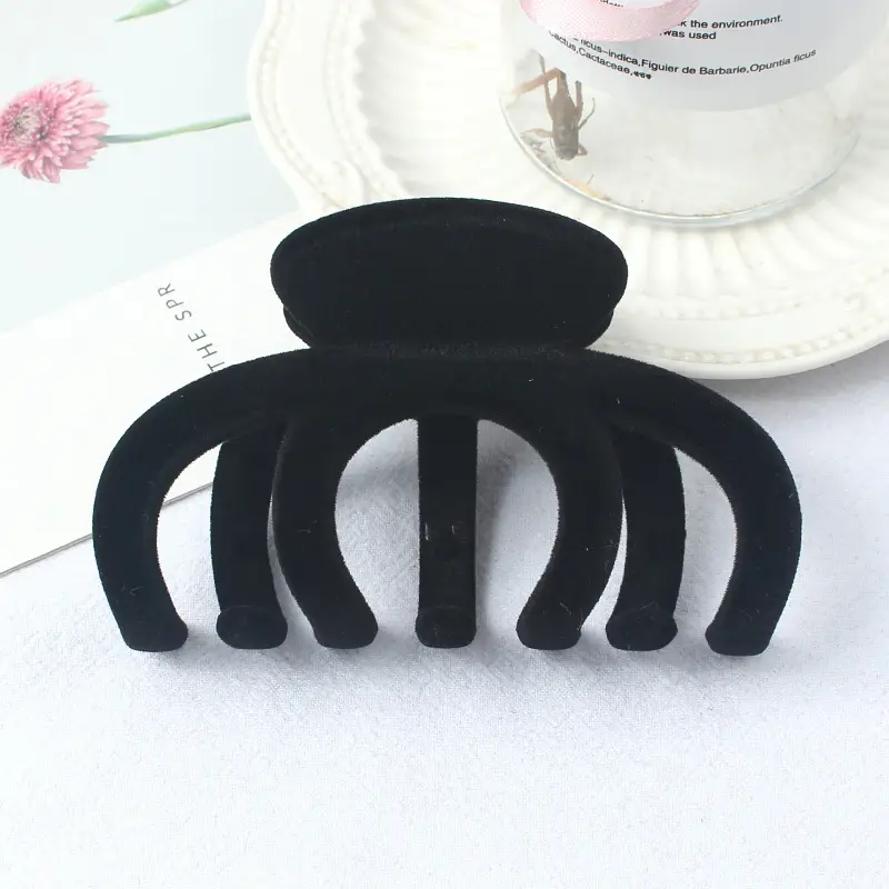 Women's Grasp Hair Clip with Pearl Accents - Image 41