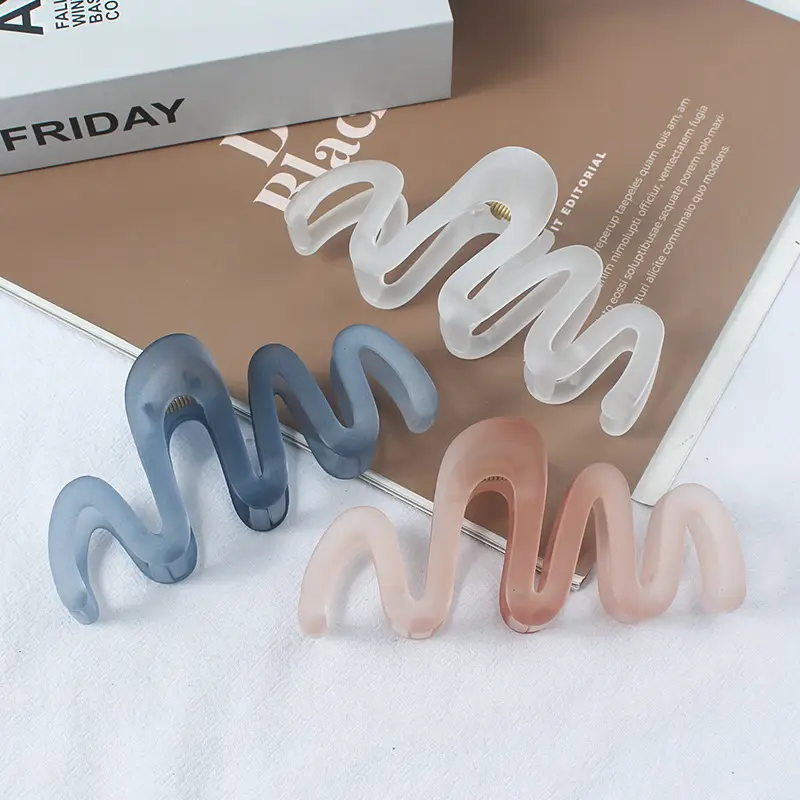New Wave Frosted Hair Clips for Bathing - Image 25