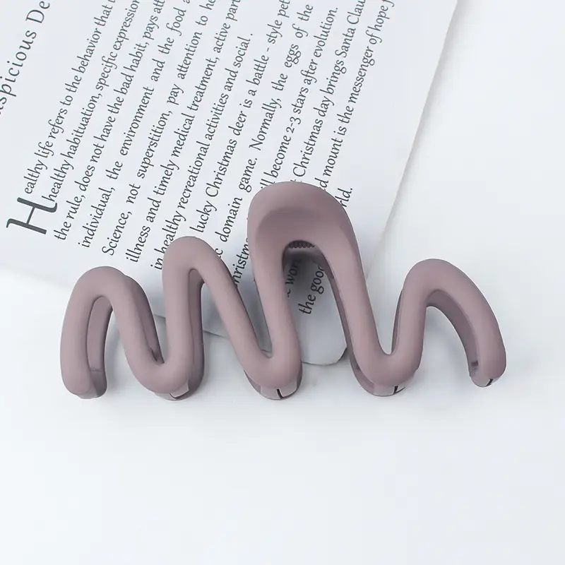 New Wave Frosted Hair Clips for Bathing - Image 9