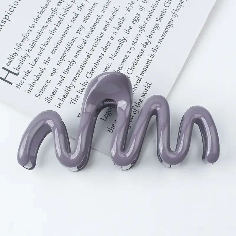 New Wave Frosted Hair Clips for Bathing - Image 12