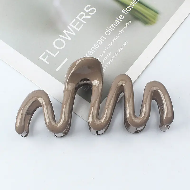 New Wave Frosted Hair Clips for Bathing - Image 20