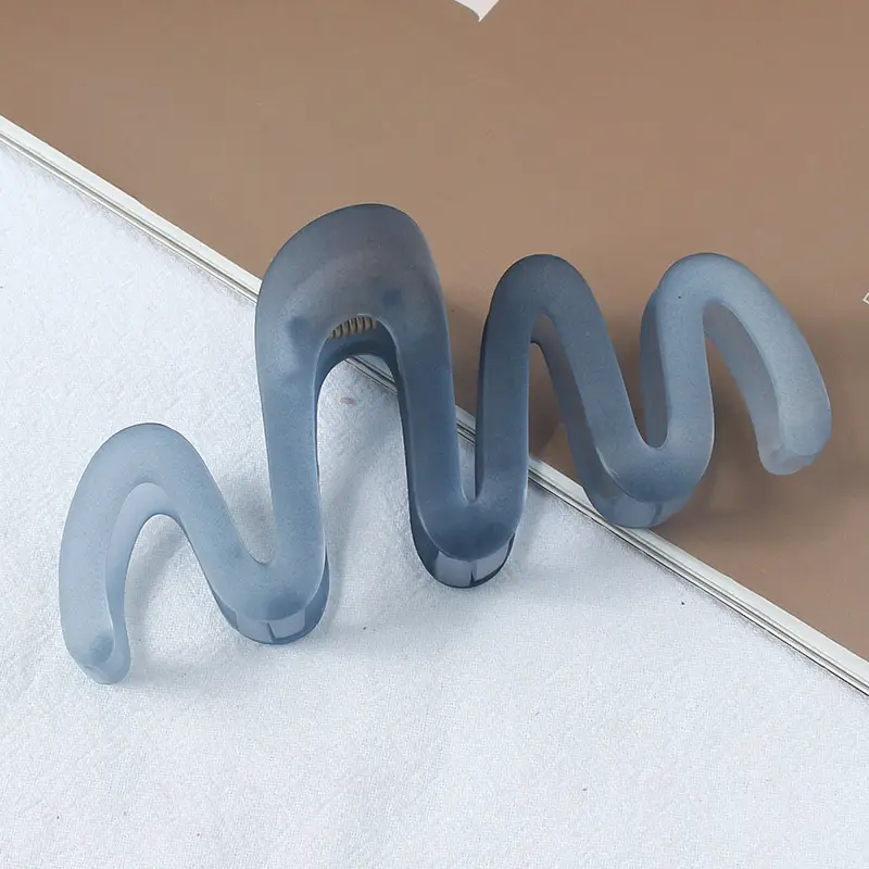 New Wave Frosted Hair Clips for Bathing - Image 23