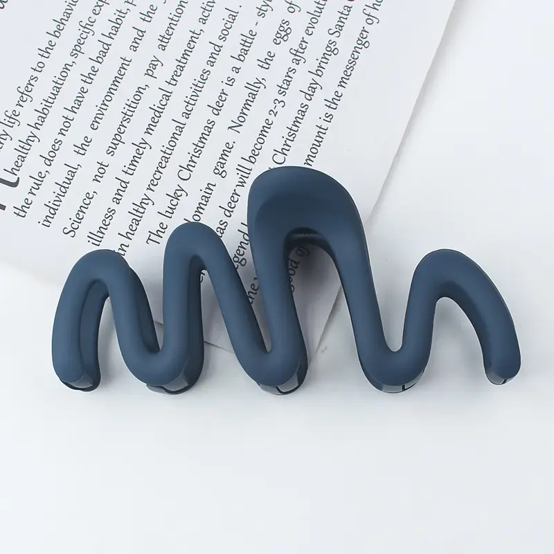 New Wave Frosted Hair Clips for Bathing - Image 6
