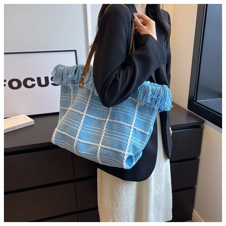 Blue Tassel Wool Shoulder Bag Large Capacity — feature 10