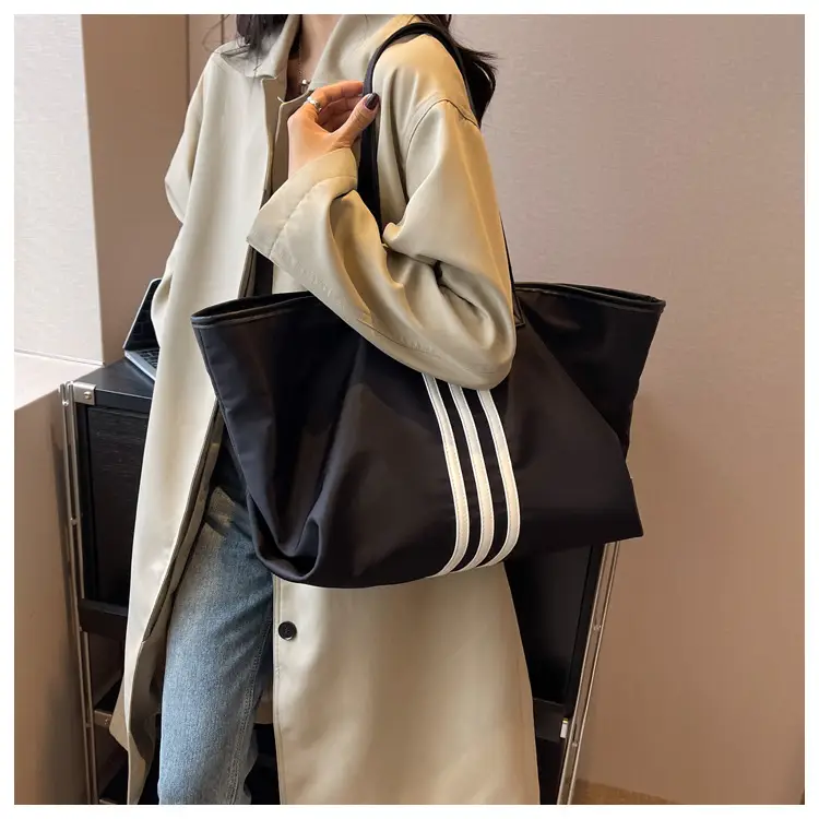 Women Textured Korean Style Large Capacity Oxford Bag Black — feature 11