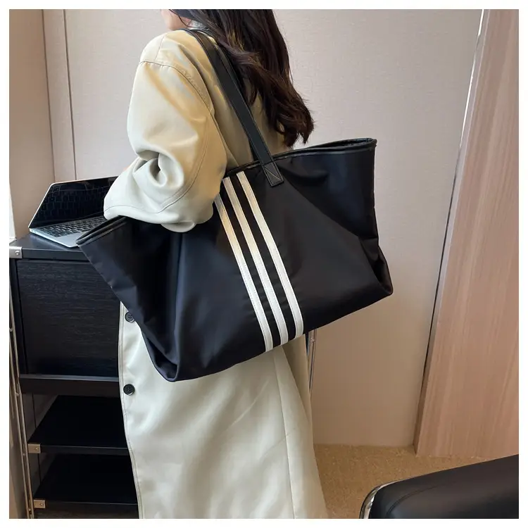 Women Textured Korean Style Large Capacity Oxford Bag Black — feature 8