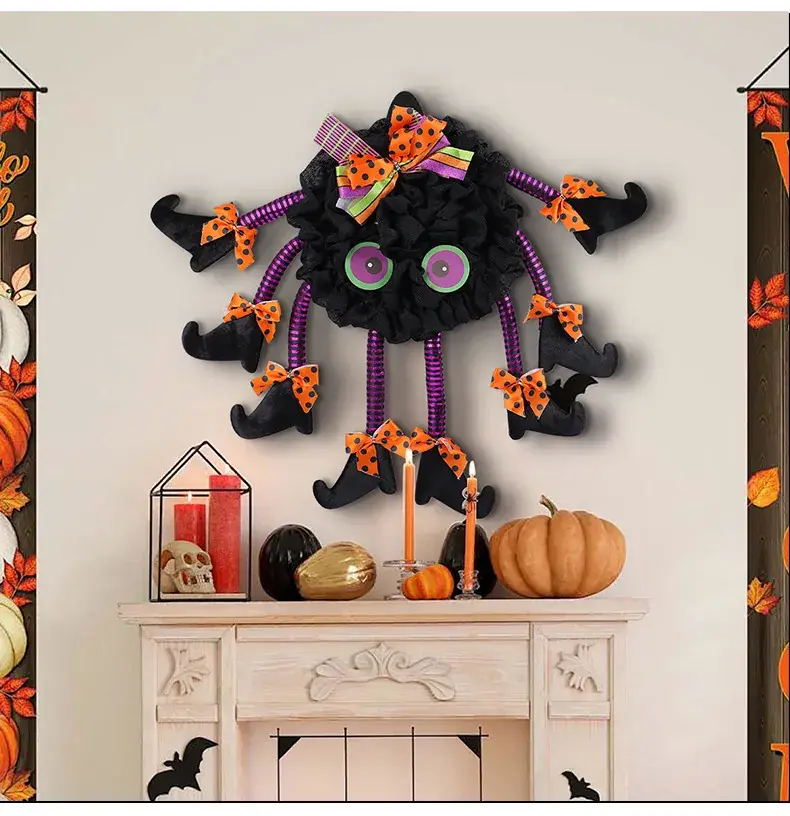 Halloween Multi-Legged Spider Wreath Decoration — feature 7