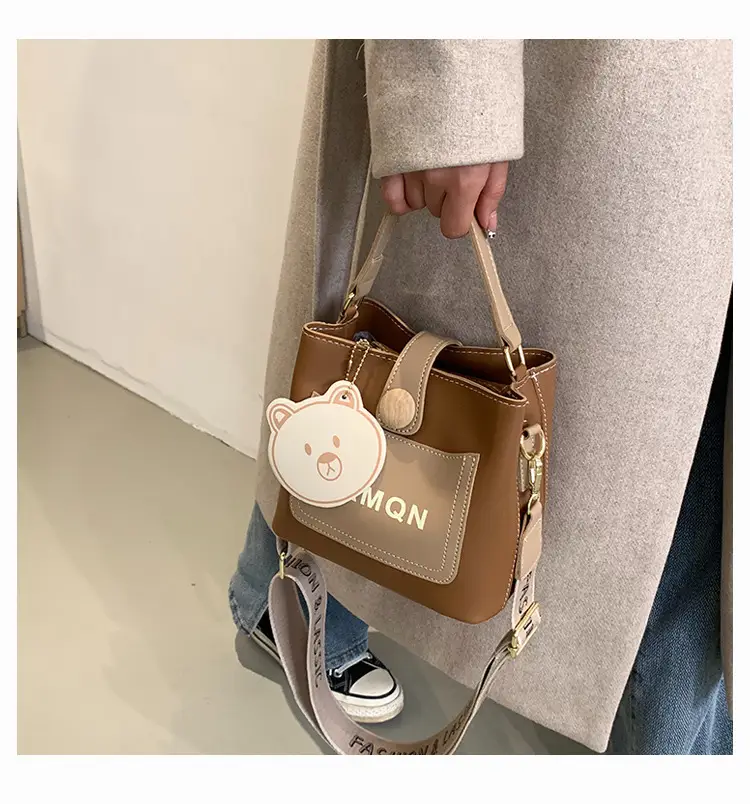 Women's Cute Bear Handbag Brown Beige 2026 — feature 24