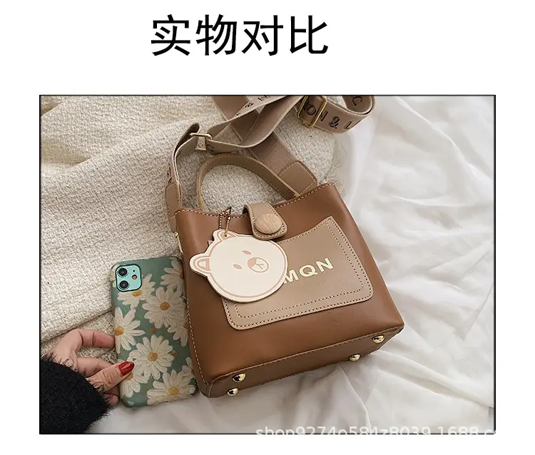 Women's Cute Bear Handbag Brown Beige 2026 — feature 4